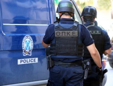 Αγρίνιο: Σύλληψη Αλβανού που μετέφερε 5 κιλά χασίς με... ΚΤΕΛ